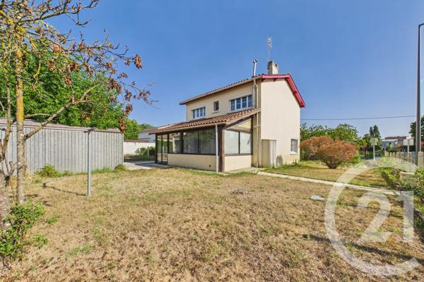 Maison à vendre  5 pièces - 103,04 m 2   EYSINES  - 33