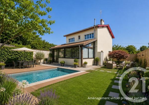 Maison à vendre  5 pièces - 103,04 m 2   EYSINES  - 33