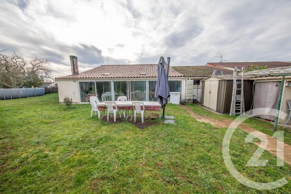 Maison à vendre  5 pièces - 103,04 m 2   EYSINES  - 33