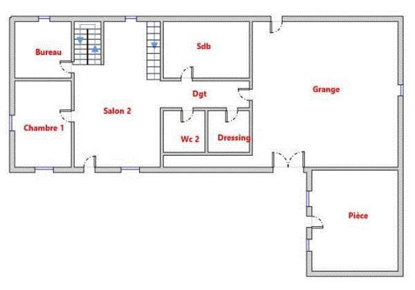 Maison en pierre rénovée de 150 m²  4 chambres dépendances  terrain clos  1489m²