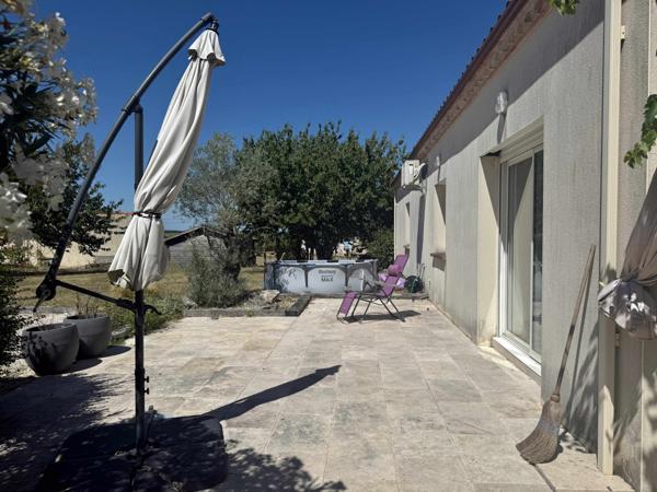 Roquecor (82150) ROQUECOR Maison de plain-pied avec 4 chambres, atelier et jardins