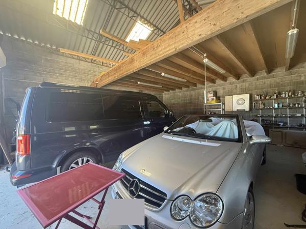 Roquecor (82150) ROQUECOR Maison de plain-pied avec 4 chambres, atelier et jardins