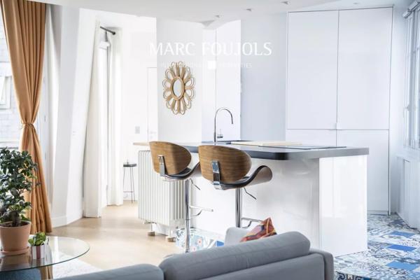 PARIS XVIII – Junot – Appartement 2 pièces – Dernier étage