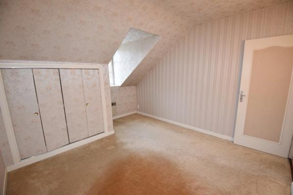 Maison à vendre 7 pièces GUEUGNON (71)