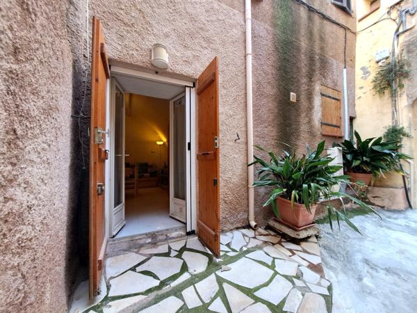 Maison 6 pièces - 140 m² Exclusivité efficity