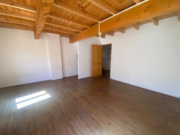 Dpt Pyrénées Orientales (66), à vendre RIA SIRACH Maison 5 pièces 122 m² 2 logements séparés