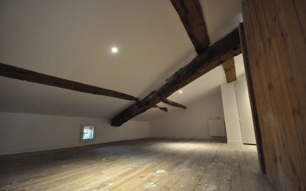 Appartement à louer    3 pièces • 69,17 m2 Lentilly