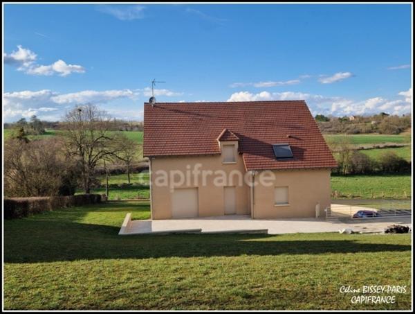 Pavillon Moderne à vendre 5 pièces, 4 chambres, 2 salle d'eau, 1 salle de bain, Sous-Sol 4 voitures, Terrain 3920 M2 AUXERRE (89)