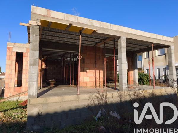 Maison à vendre 5 pièces 129 m² Althen-des-Paluds