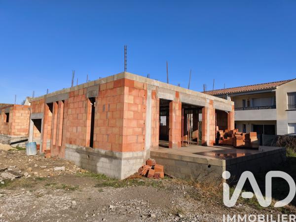 Maison à vendre 5 pièces 129 m² Althen-des-Paluds