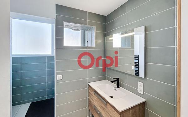 Appartement à louer    3 pièces • 52,70 m2 Saint-Julien-en-Genevois