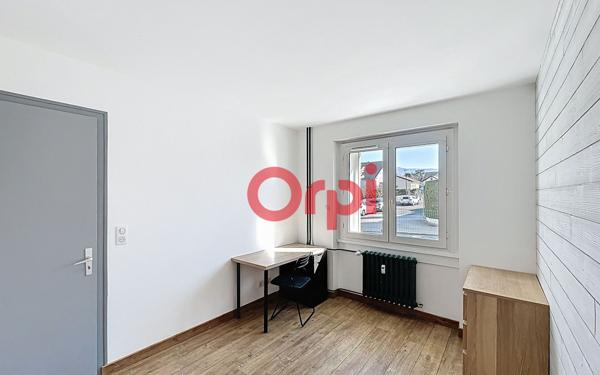 Appartement à louer    3 pièces • 52,70 m2 Saint-Julien-en-Genevois