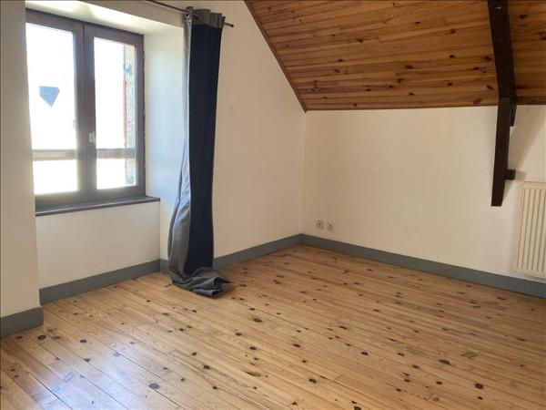 Appartement à louer 570 € CC QUIMPERLE 3 p 70 m² DPE D