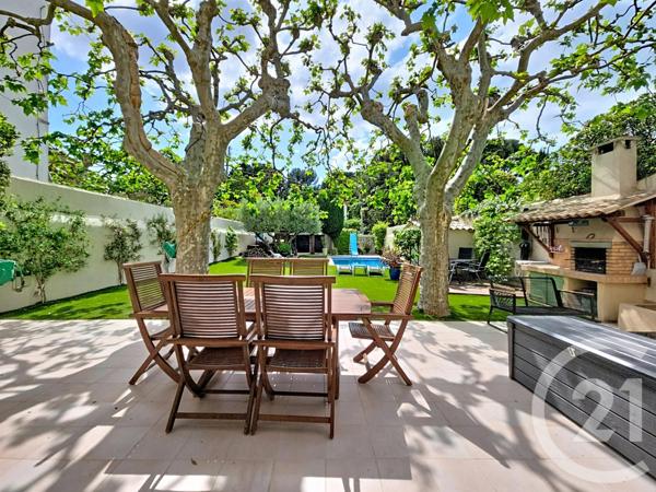 Maison à vendre  5 pièces - 155,92 m2 MARSEILLE - 13008