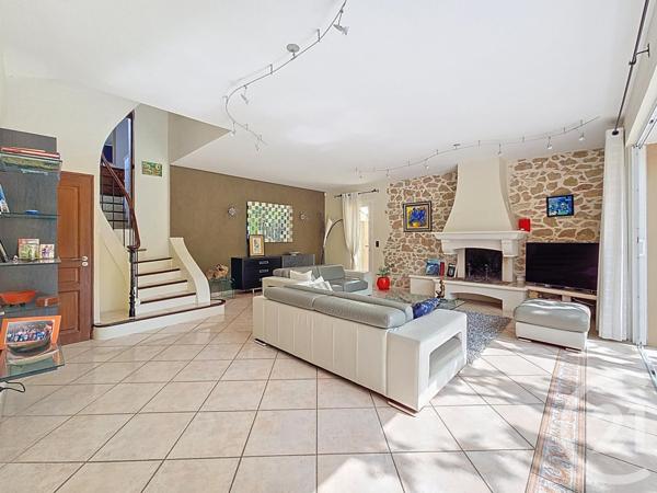 Maison à vendre  5 pièces - 155,92 m2 MARSEILLE - 13008