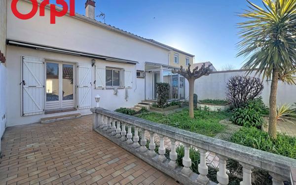 Maison à vendre    3 pièces •  Bompas