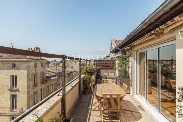 Dernier Etage – Terrasse – 4 Chambres – Garage – Ascenseur
