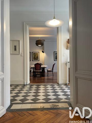 Maison à vendre 9 pièces 270 m² Libourne