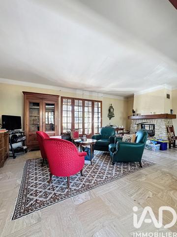 Maison à vendre 7 pièces 233 m² Carpentras