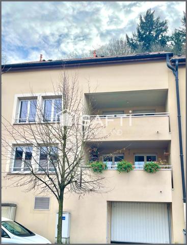 Magnifique duplex dans petite copropriété, DPE C, 2 chambres, grande terrasse, garage. Centre ville