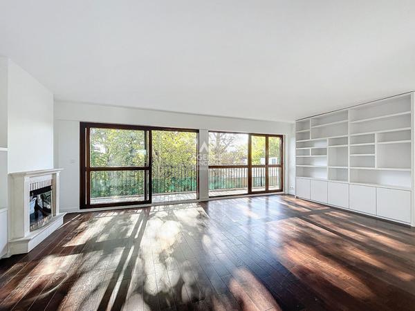 Appartement Chatou 5 pièce(s) 103.7 m² 578 000 € **  - Référence  161590