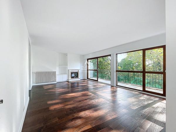 Appartement Chatou 5 pièce(s) 103.7 m² 578 000 € **  - Référence  161590
