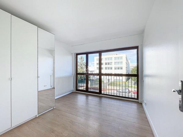 Appartement Chatou 5 pièce(s) 103.7 m² 578 000 € **  - Référence  161590