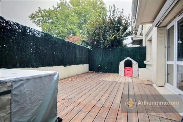 Location Appartement 4 pièces 91 m2 à Charenton-le-Pont