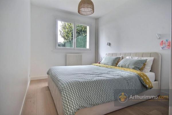 Location Appartement 4 pièces 91 m2 à Charenton-le-Pont