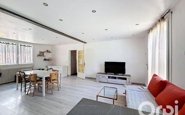 Maison à vendre    4 pièces • 94 m2 Marignier