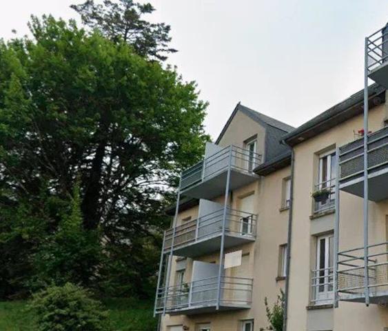 Location                                                      Appartement
                        
                     2 pièces                      43 m2                     à Baraqueville