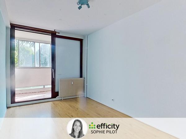 Appartement
         5 pièces
        - 110 m² Exclusivité 349 000 € *