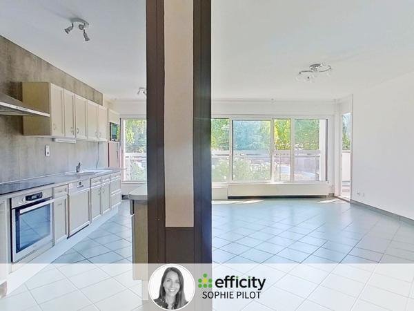 Appartement
         5 pièces
        - 110 m² Exclusivité 349 000 € *