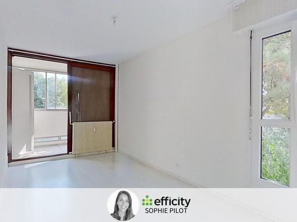 Appartement
         5 pièces
        - 110 m² Exclusivité 349 000 € *
