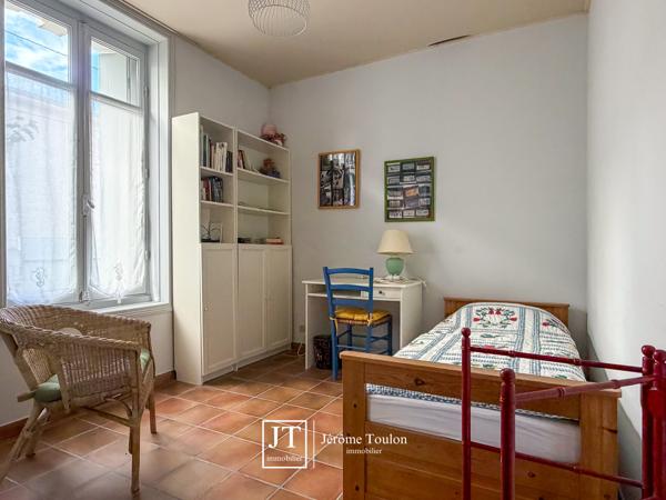 Maison 5 pièce(s) 4 chambre(s) 155 m²
