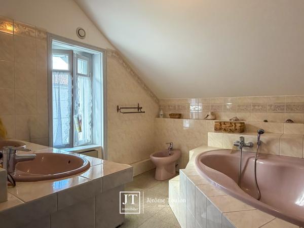 Maison 5 pièce(s) 4 chambre(s) 155 m²