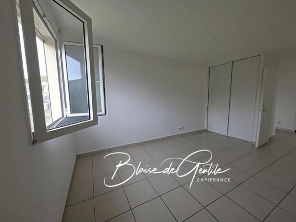 Maison à vendre 4 pièces BAIE MAHAULT (971)