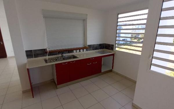 Appartement à vendre    3 pièces •  Cayenne