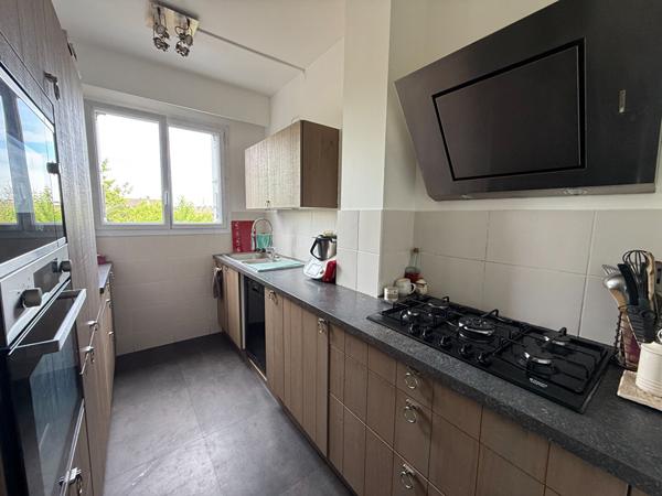 MAISON 4 CHAMBRES, BUREAU + GARAGE