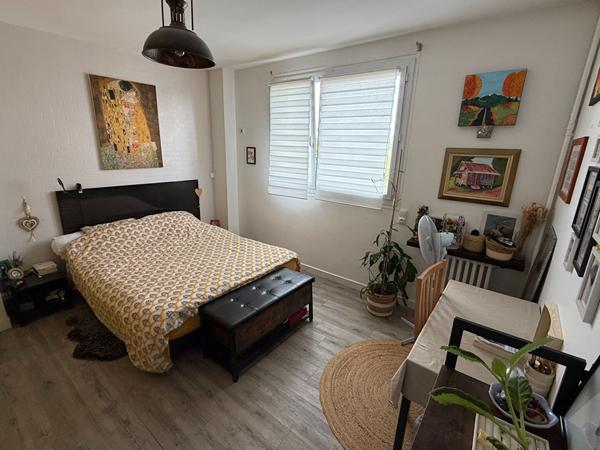 MAISON 4 CHAMBRES, BUREAU + GARAGE