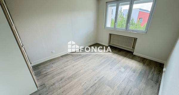 Location Maison 5 pièces 167.35 m² - Bourg-lès-valence 26500