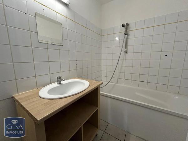 Appartement à louer 3 pièces 46m²
