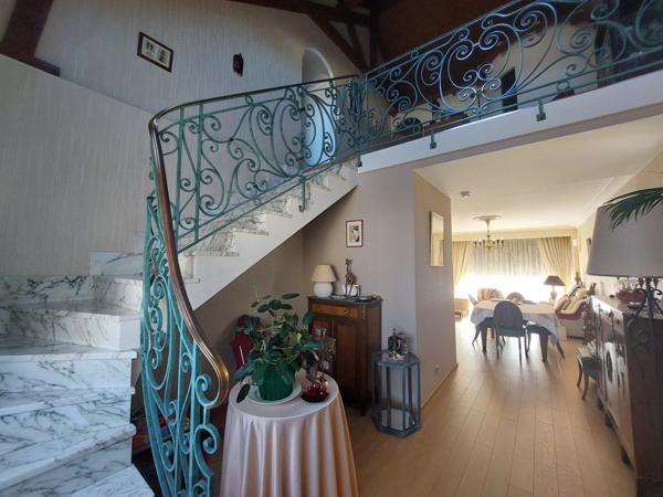 Ormesson-sur-Marne (94490) MAISON avec 4 chambres, 2 garages, jardin et une dépendance de 50 m²