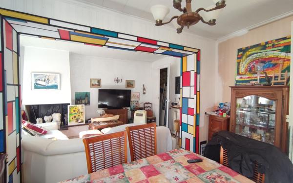 Maison à vendre    8 pièces •  Pouzolles