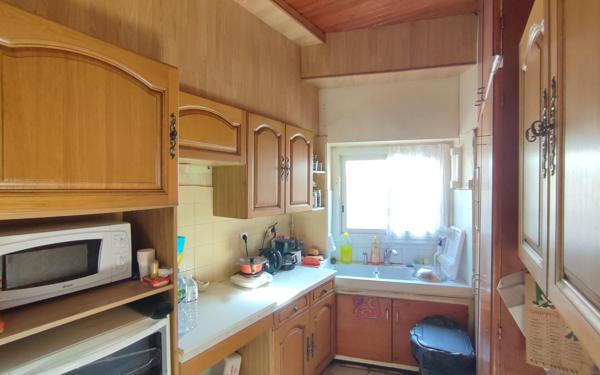 Maison à vendre    8 pièces •  Pouzolles