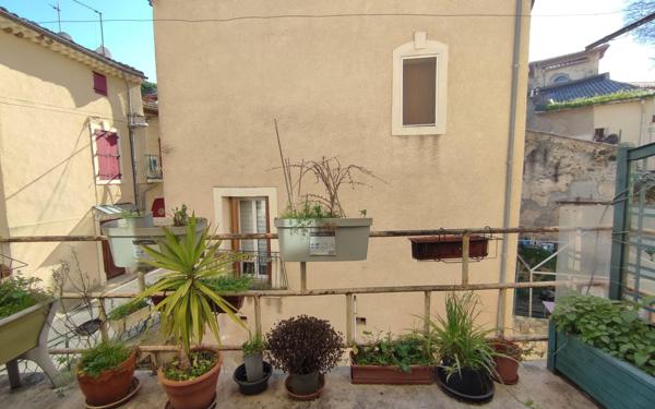 Maison à vendre    8 pièces •  Pouzolles