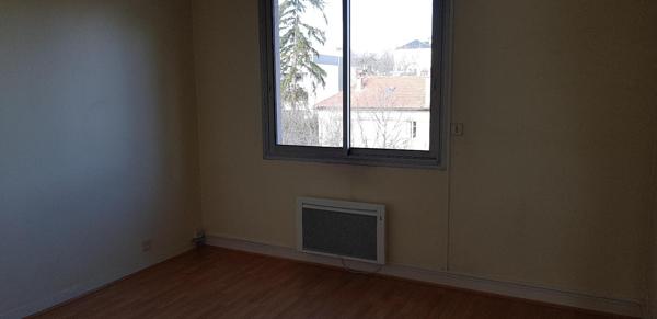 Appartement 5 pièce(s) 4 chambre(s) 141.38 m²
