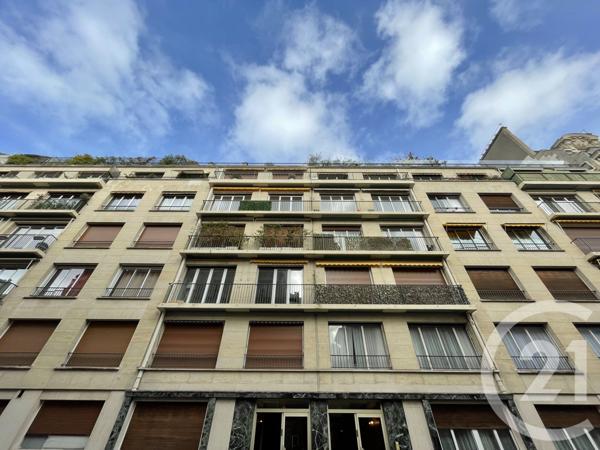 Appartement F2 à vendre  2 pièces - 50,37 m2 PARIS - 75016