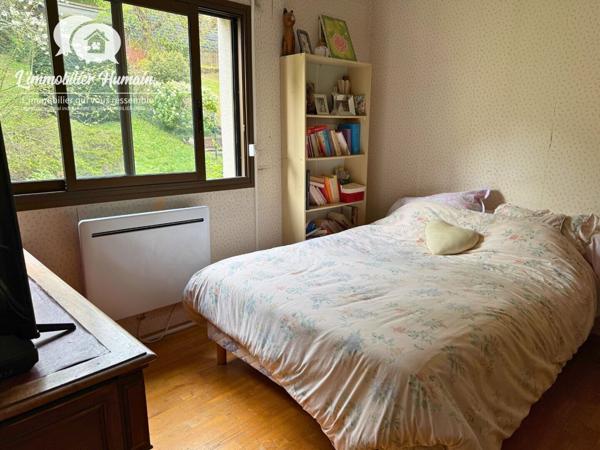 MONT-FORTIN – MAISON LUMINEUSE À 15 MIN À PIED DE LA GARE SNCF