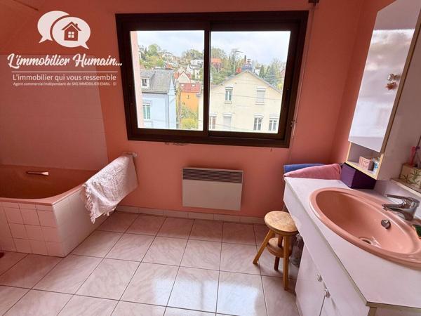 MONT-FORTIN – MAISON LUMINEUSE À 15 MIN À PIED DE LA GARE SNCF